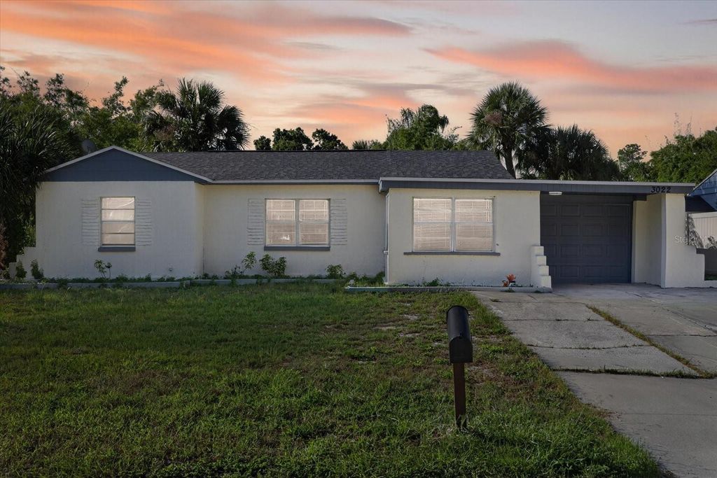 Photo of 3022 W Meadow Street, Tampa, FL 33611 (MLS # TB8431025)
