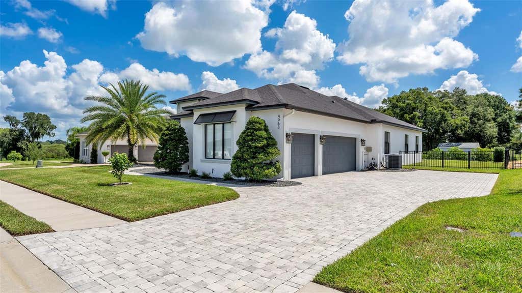 Photo of 4963 Deckside Loop, Lakeland, FL 33812 (MLS # L4964182)