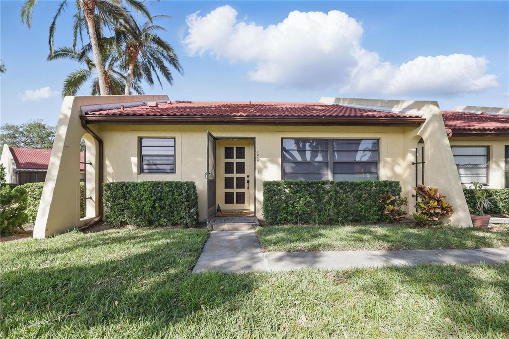 Photo of 1216 58th Street W, Bradenton, FL 34209 (MLS # A4644644)