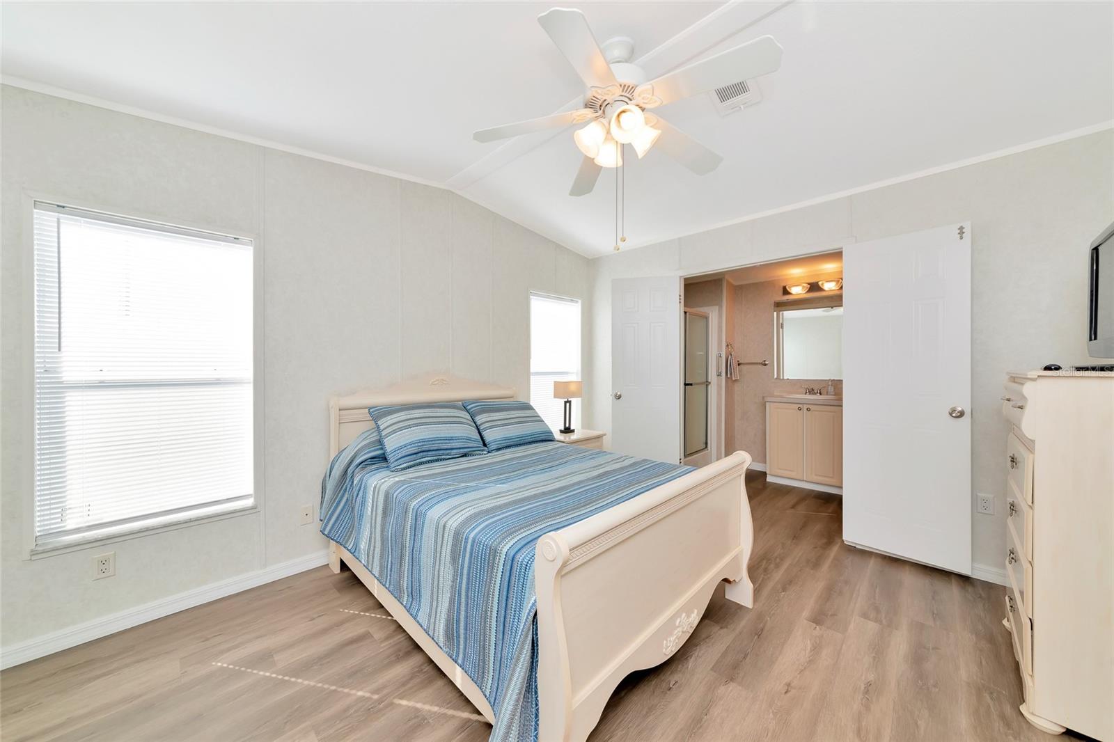 TERRA SIESTA MOBILE HOME PARK CO-OP - Residential Lease