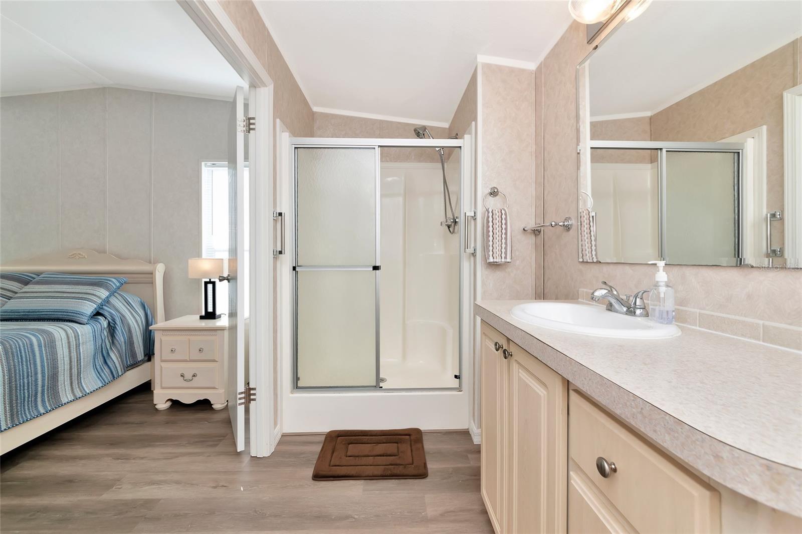 TERRA SIESTA MOBILE HOME PARK CO-OP - Residential Lease