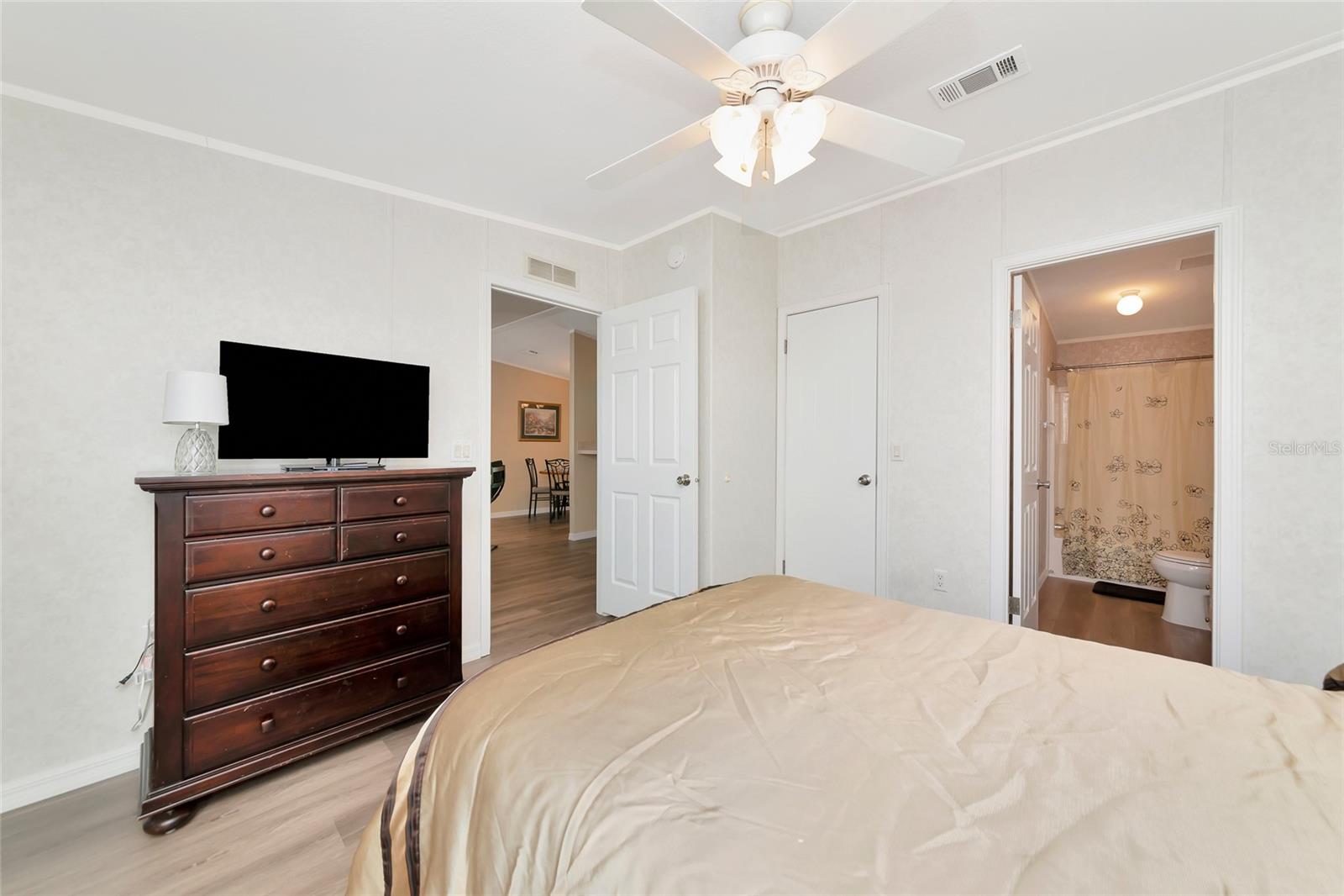 TERRA SIESTA MOBILE HOME PARK CO-OP - Residential Lease