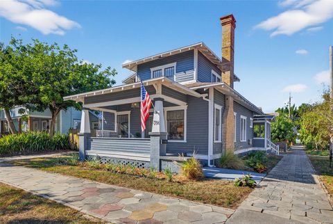 Photo of 736 6th Street N, St Petersburg, FL 33701 (MLS # TB8452403)