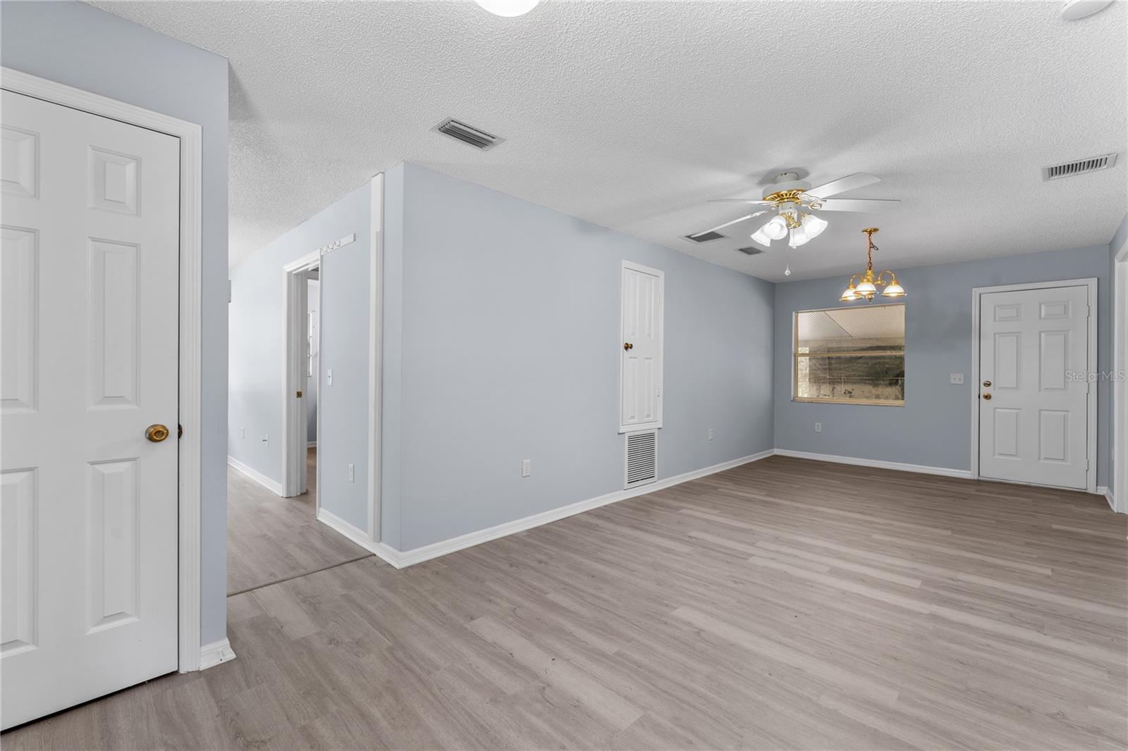 MANHATTAN - Residential