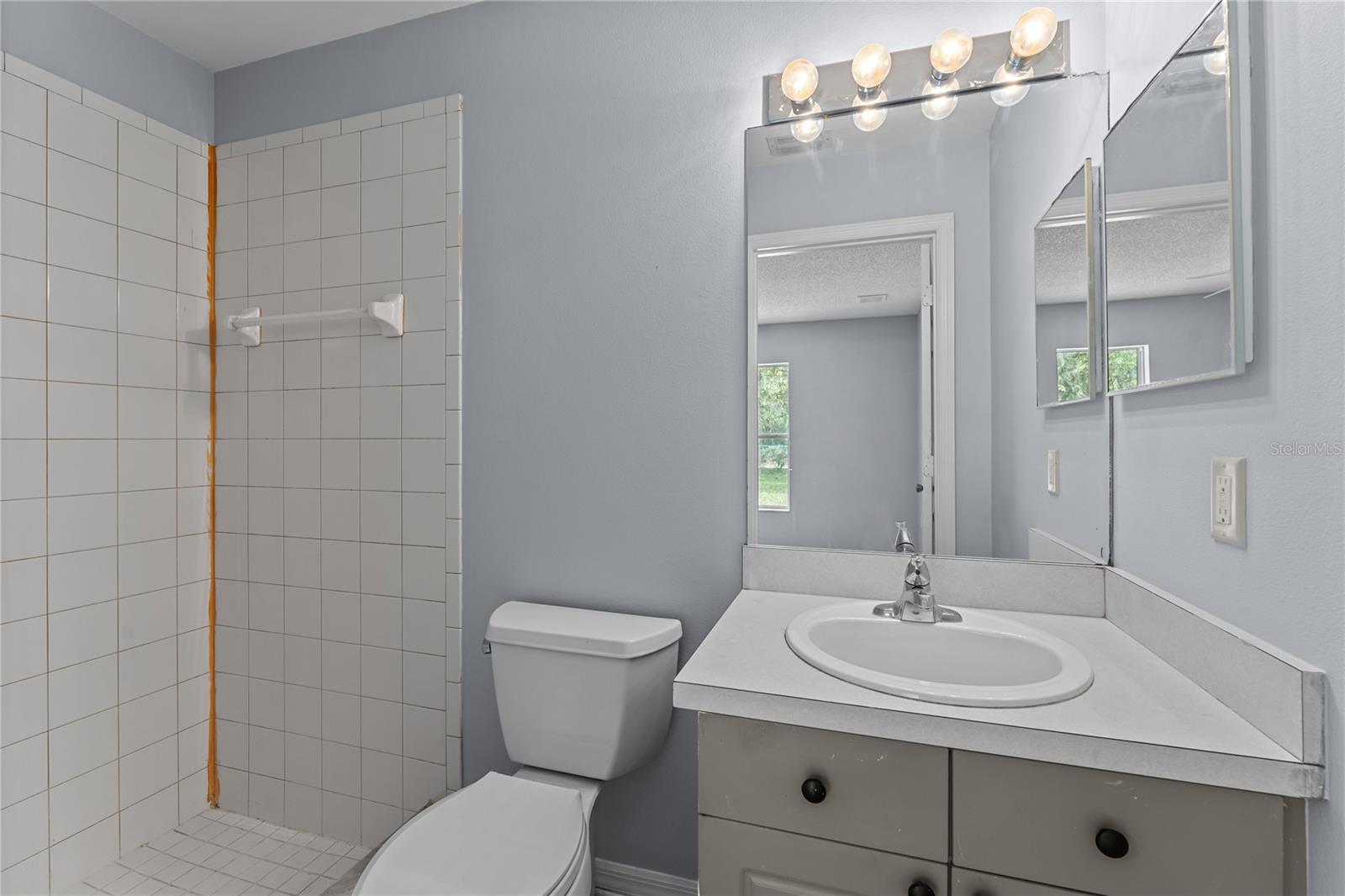 MANHATTAN - Residential