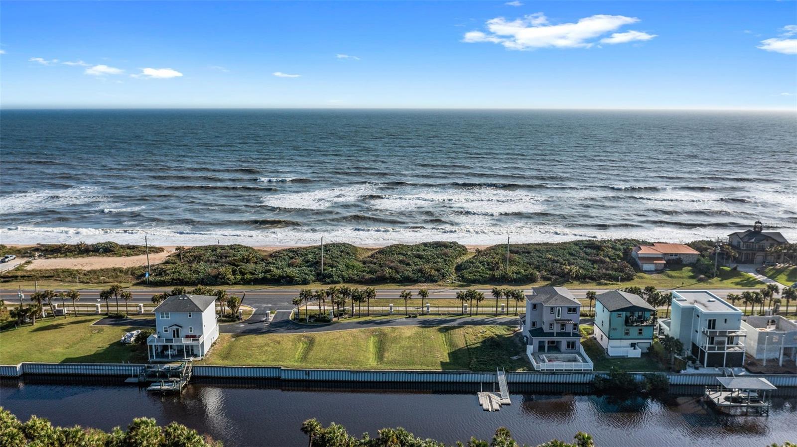 HAMMOCK MOORINGS NORTH - Land