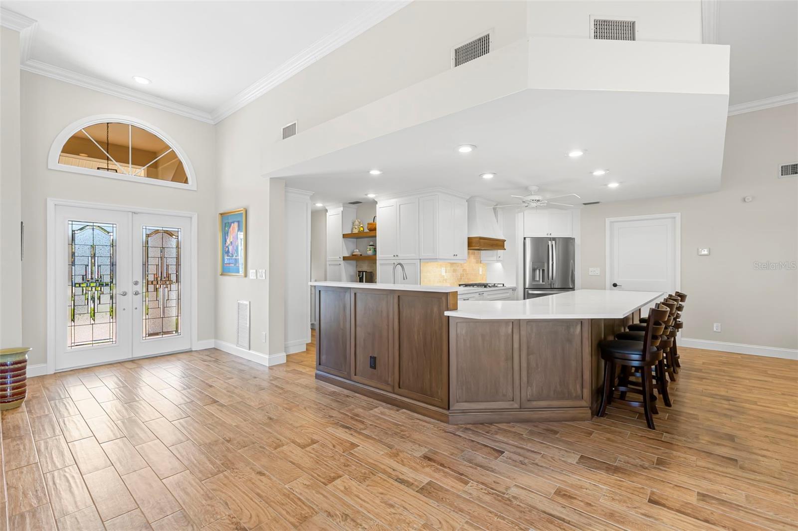 VENETIAN ISLES - Residential