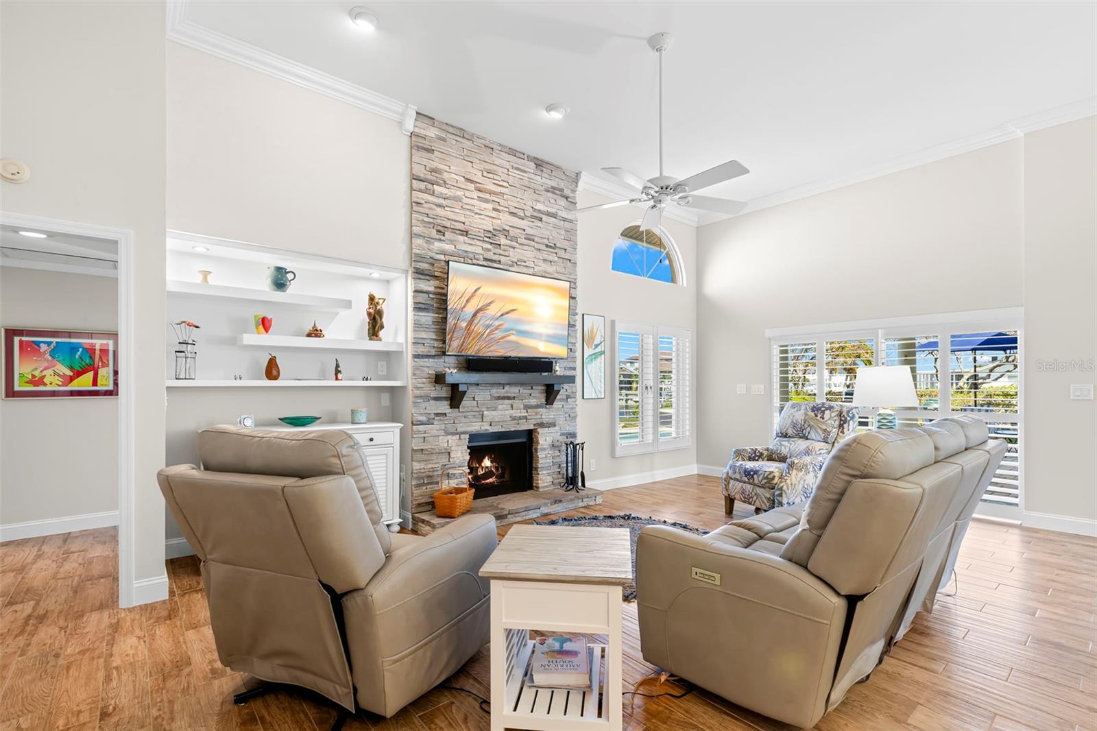 VENETIAN ISLES - Residential