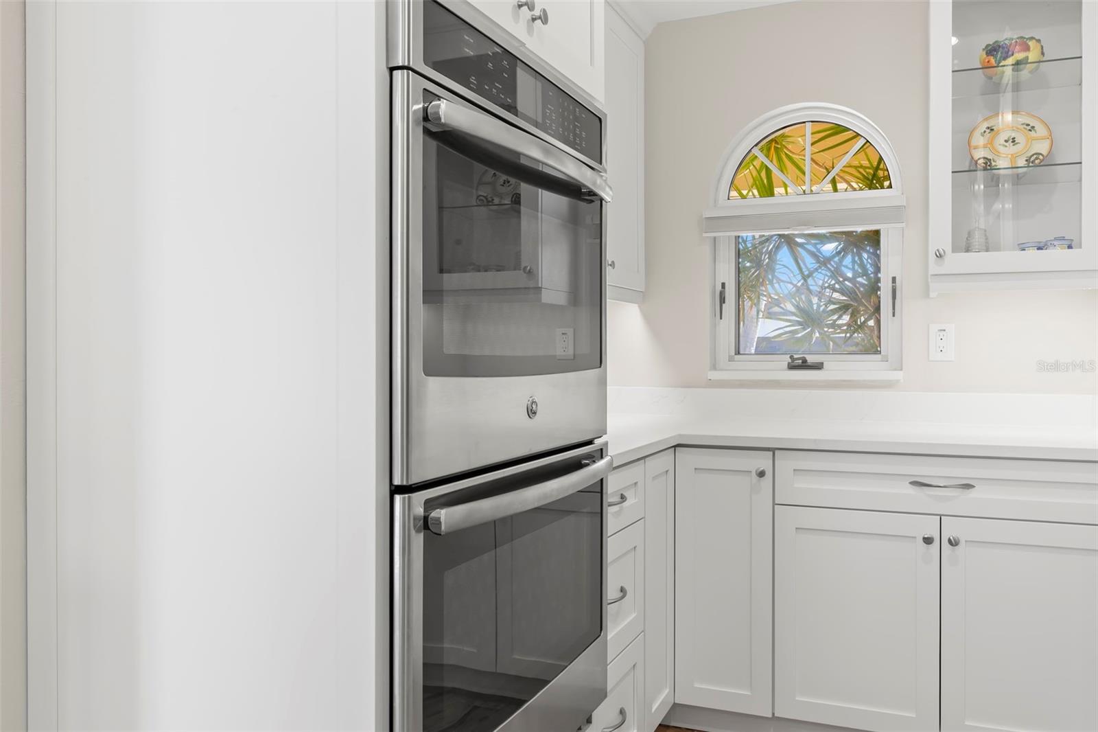 VENETIAN ISLES - Residential