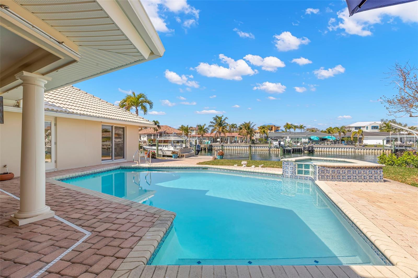 VENETIAN ISLES - Residential