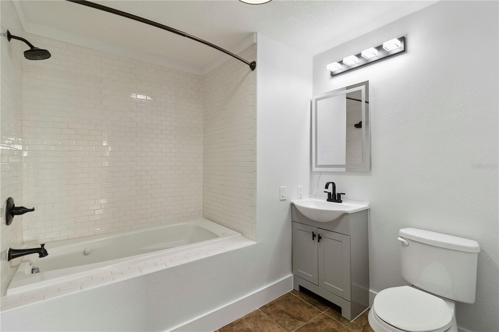 BRADEN WOODS PH VI - Residential