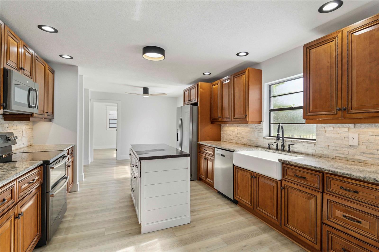 BRADEN WOODS PH VI - Residential