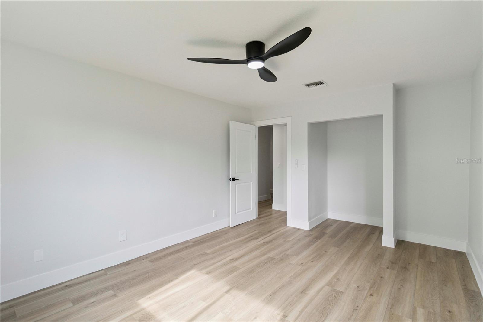 BRADEN WOODS PH VI - Residential