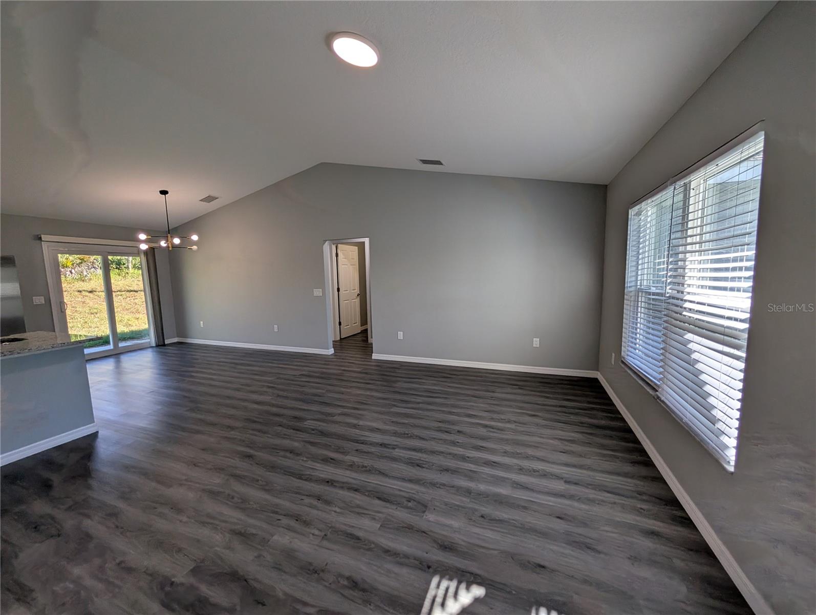 CITRUS SPGS UNIT 14 - Residential Lease