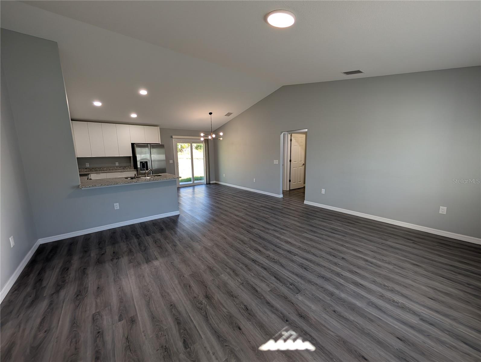 CITRUS SPGS UNIT 14 - Residential Lease