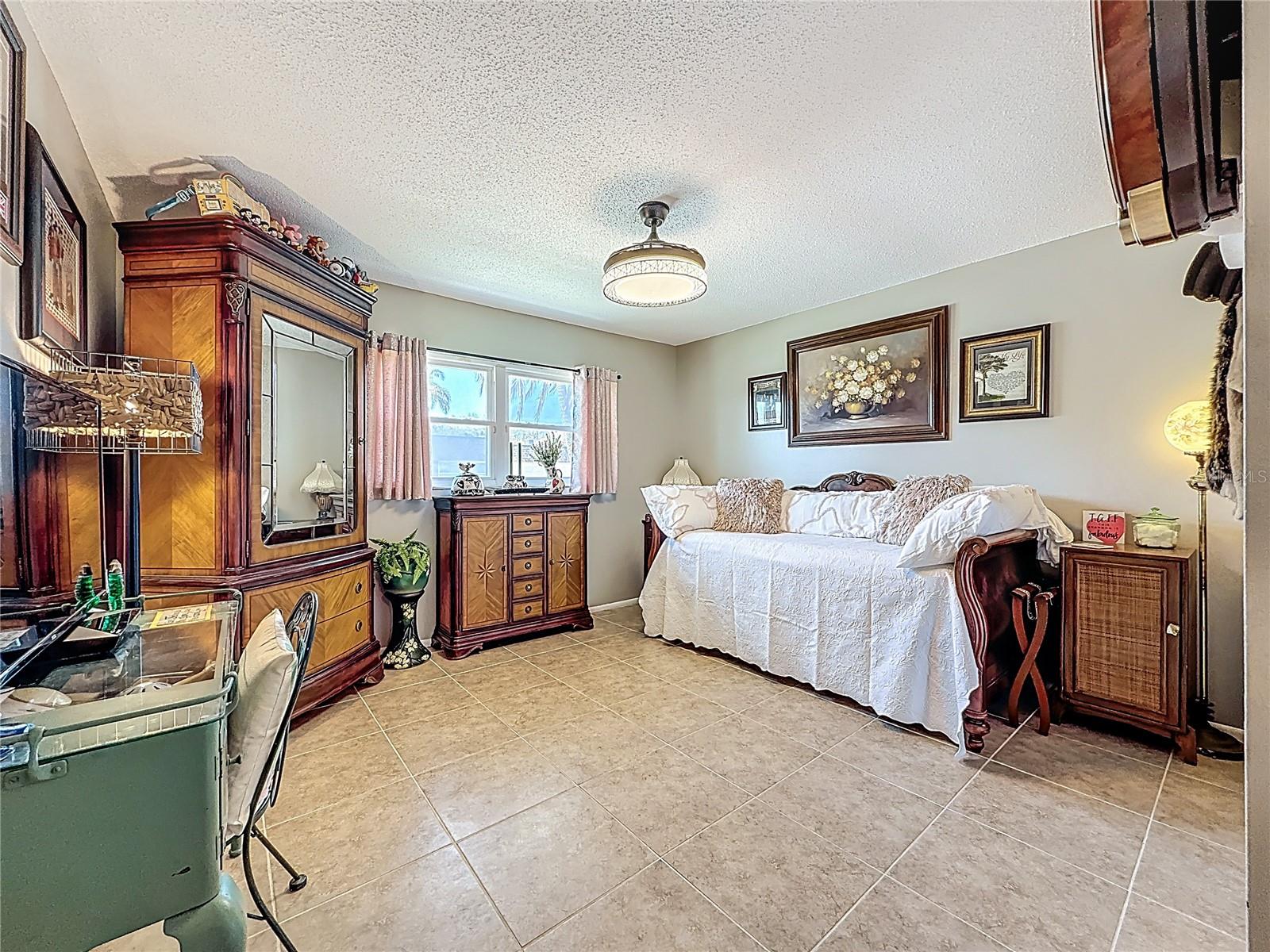 ROTHMOOR ESTATES CONDO - Residential