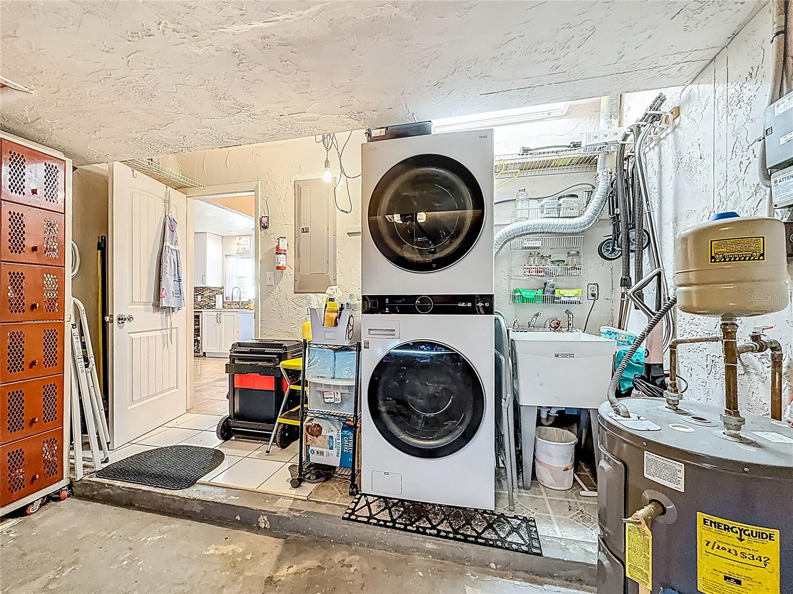 ROTHMOOR ESTATES CONDO - Residential