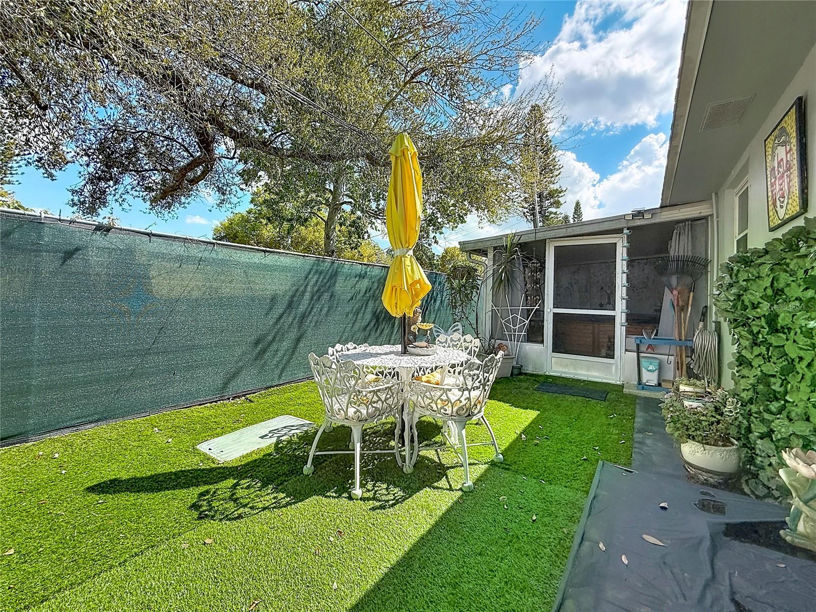 ROTHMOOR ESTATES CONDO - Residential