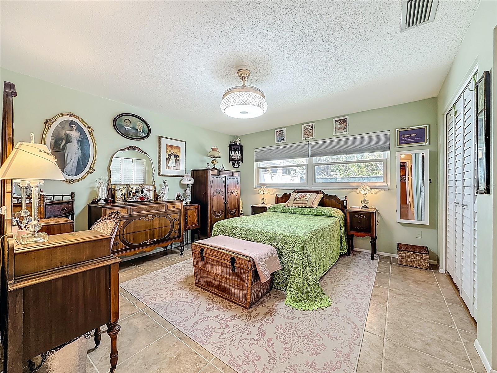 ROTHMOOR ESTATES CONDO - Residential