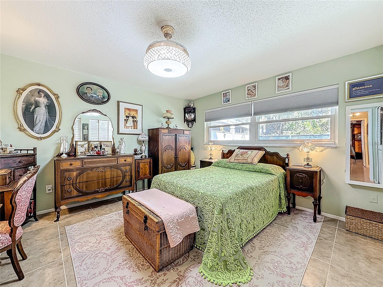 ROTHMOOR ESTATES CONDO - Residential