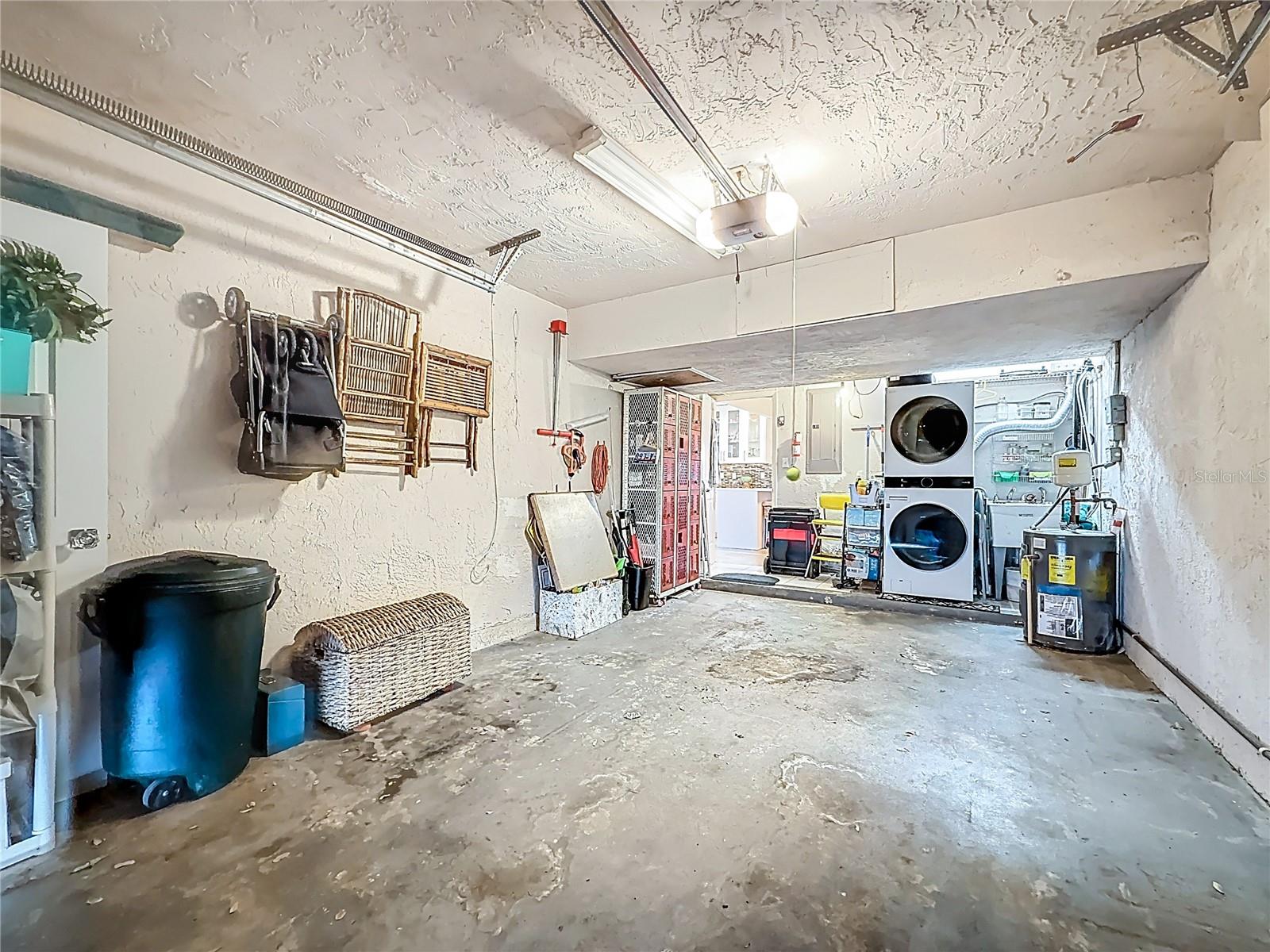 ROTHMOOR ESTATES CONDO - Residential