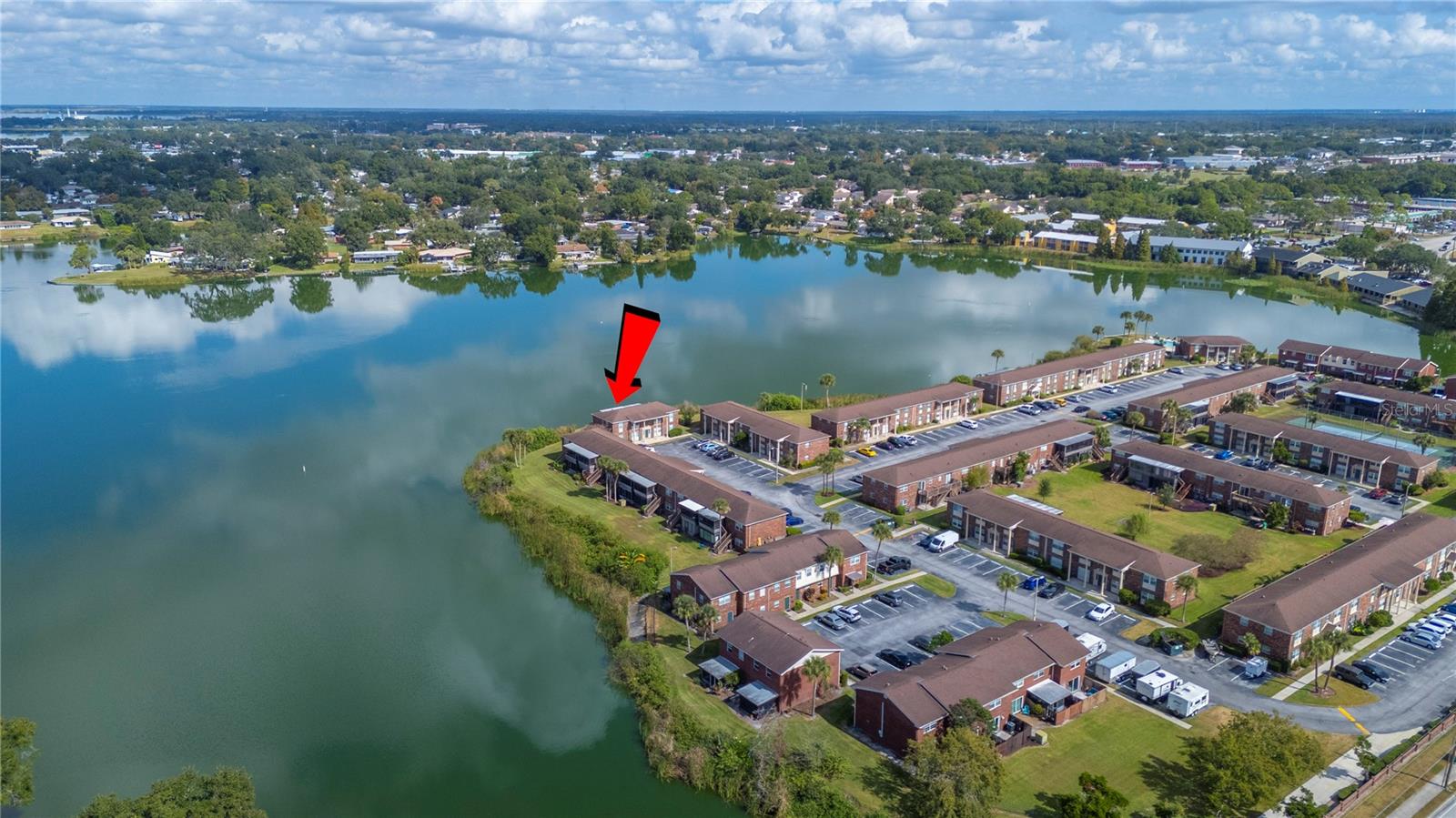 LAKE BENTLEY SHORES CONDO PH 01 - Residential