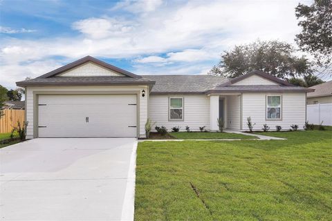 A home in PALM COAST