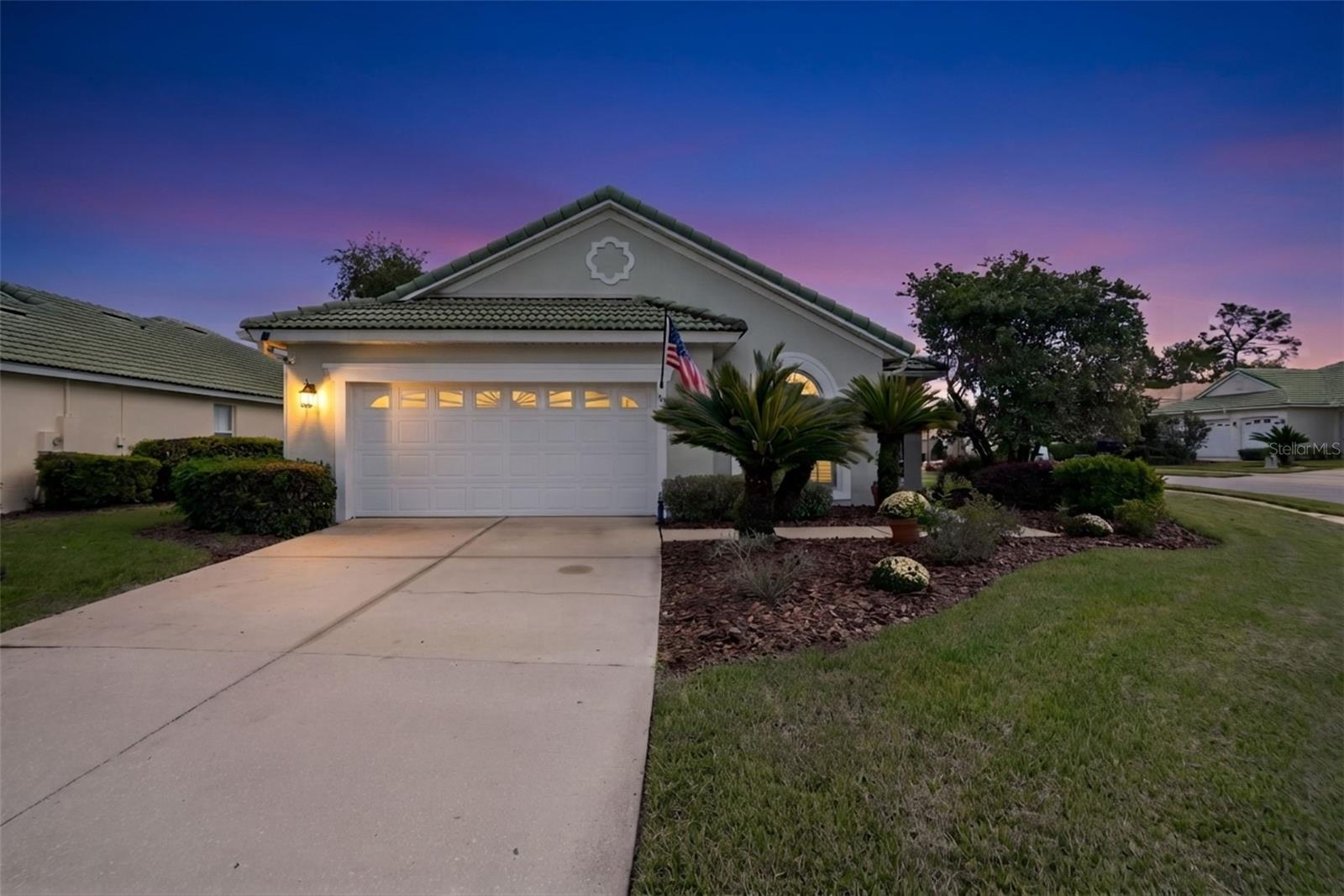 338 FOXHILL DRIVE