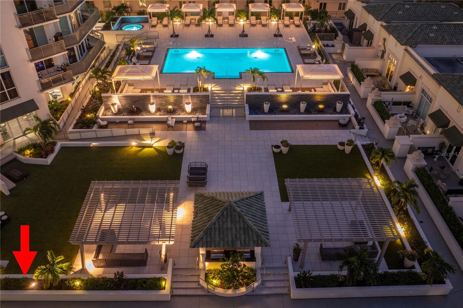 450 KNIGHTS RUN AVENUE 407