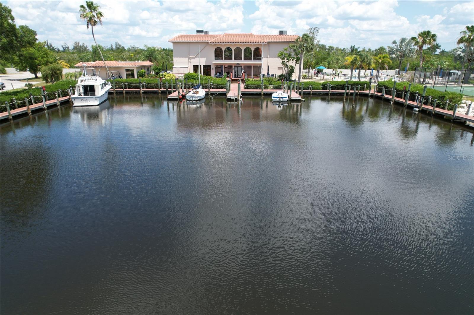 EMERALD POINTE PH 01 - Residential