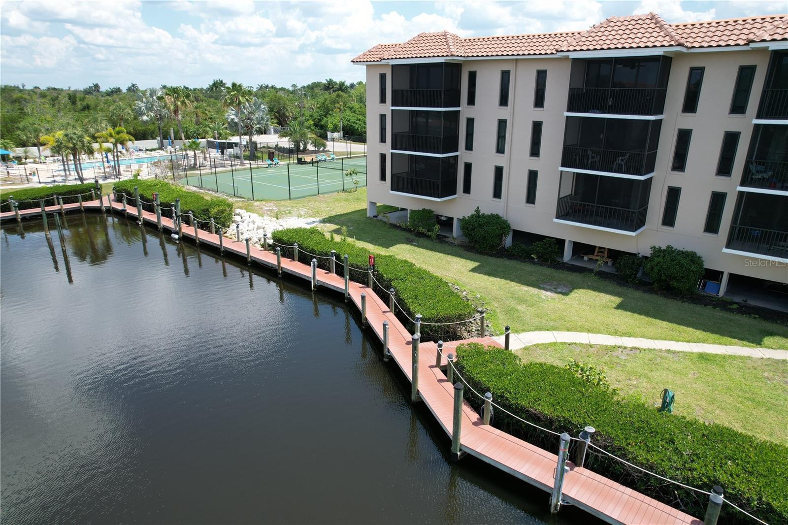 EMERALD POINTE PH 01 - Residential