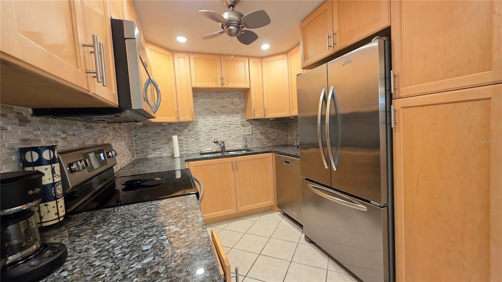 EMERALD POINTE PH 01 - Residential