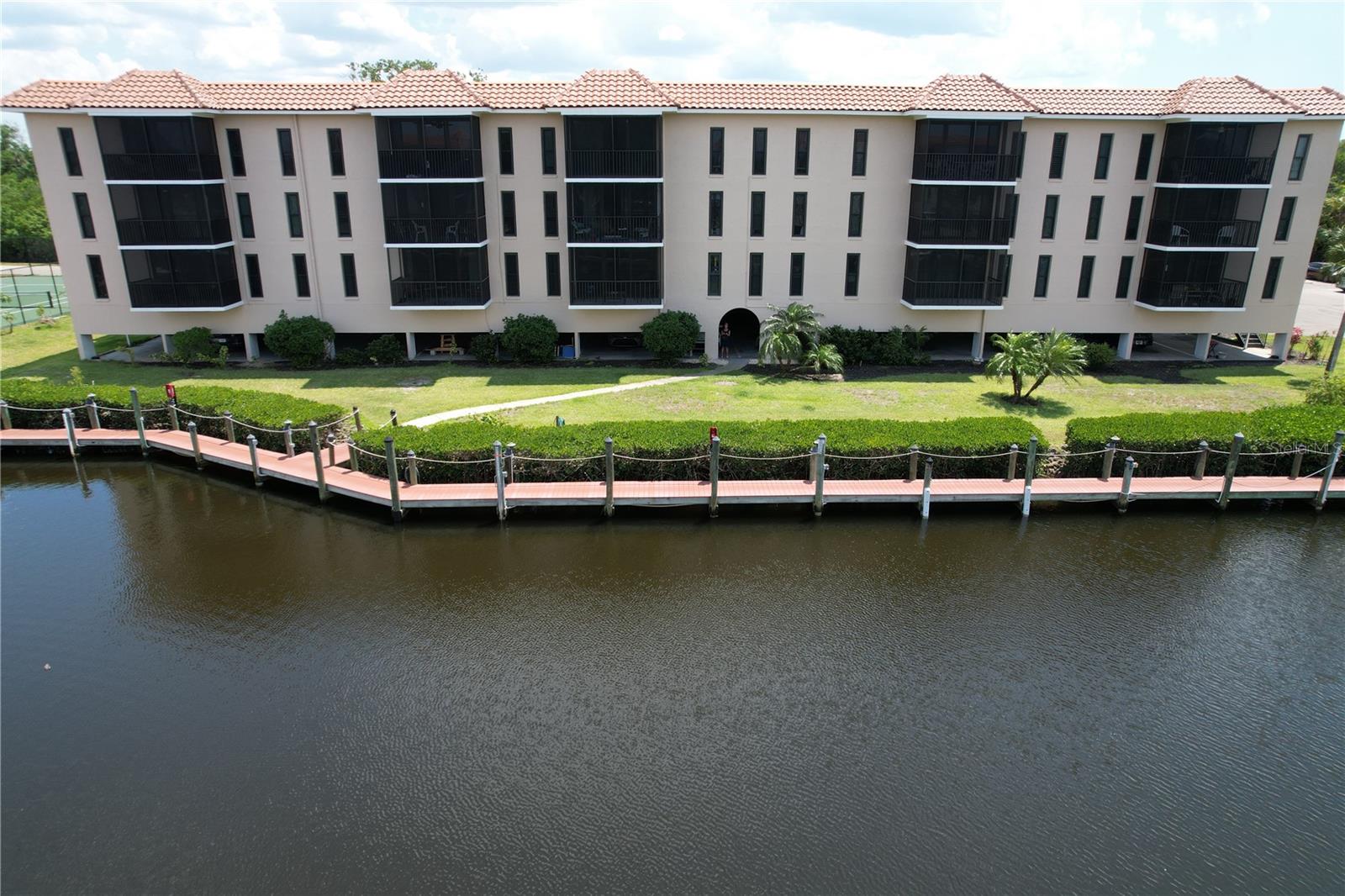 EMERALD POINTE PH 01 - Residential