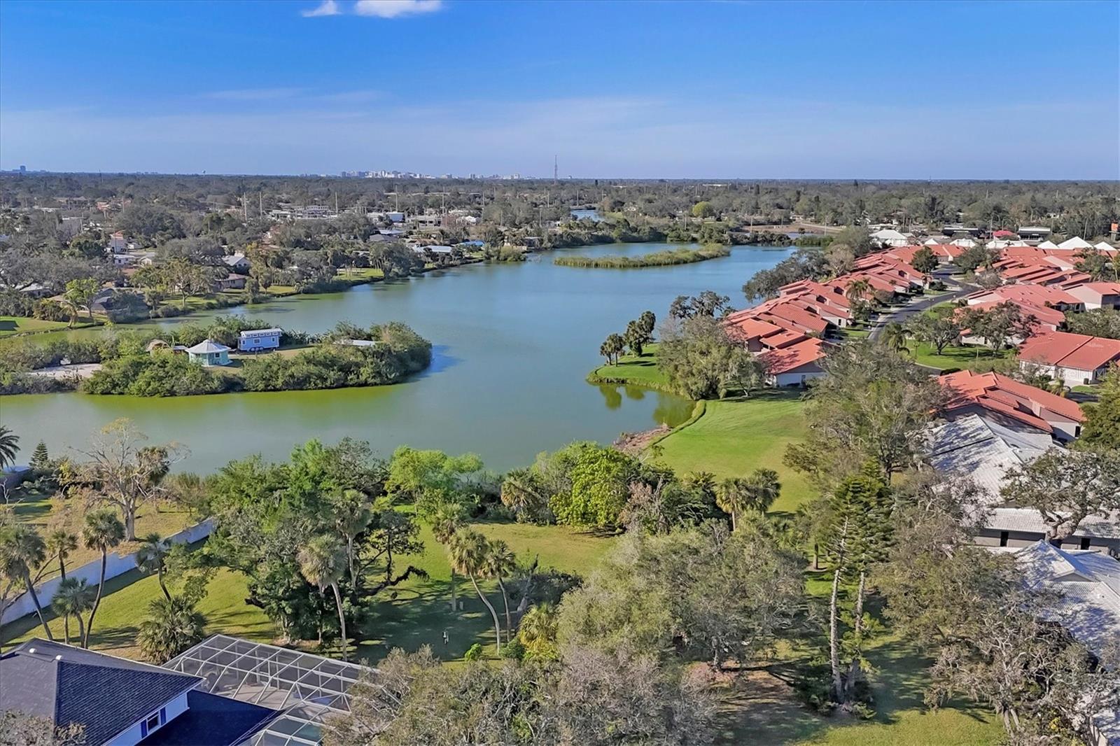 LAKESHORE VILLAGE SOUTH - Residential