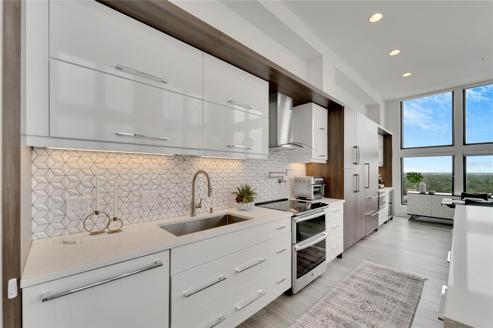 WALKER-WHITNEY PLAZA CONDO - Residential