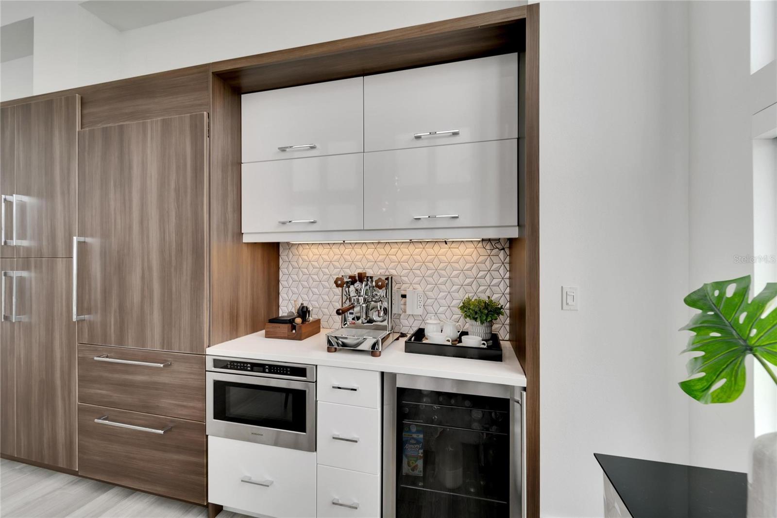 WALKER-WHITNEY PLAZA CONDO - Residential