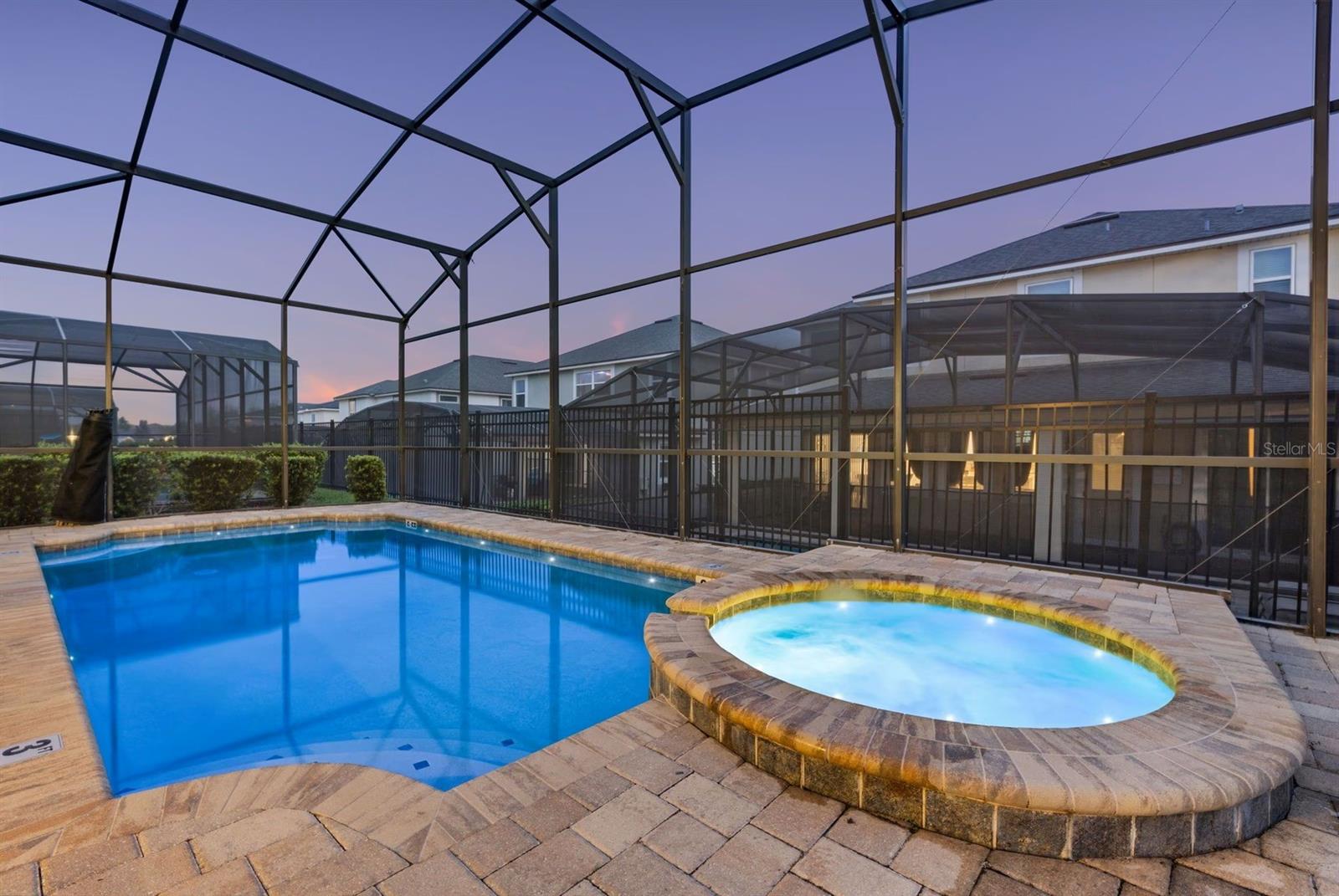 SOLARA RESORT - Residential