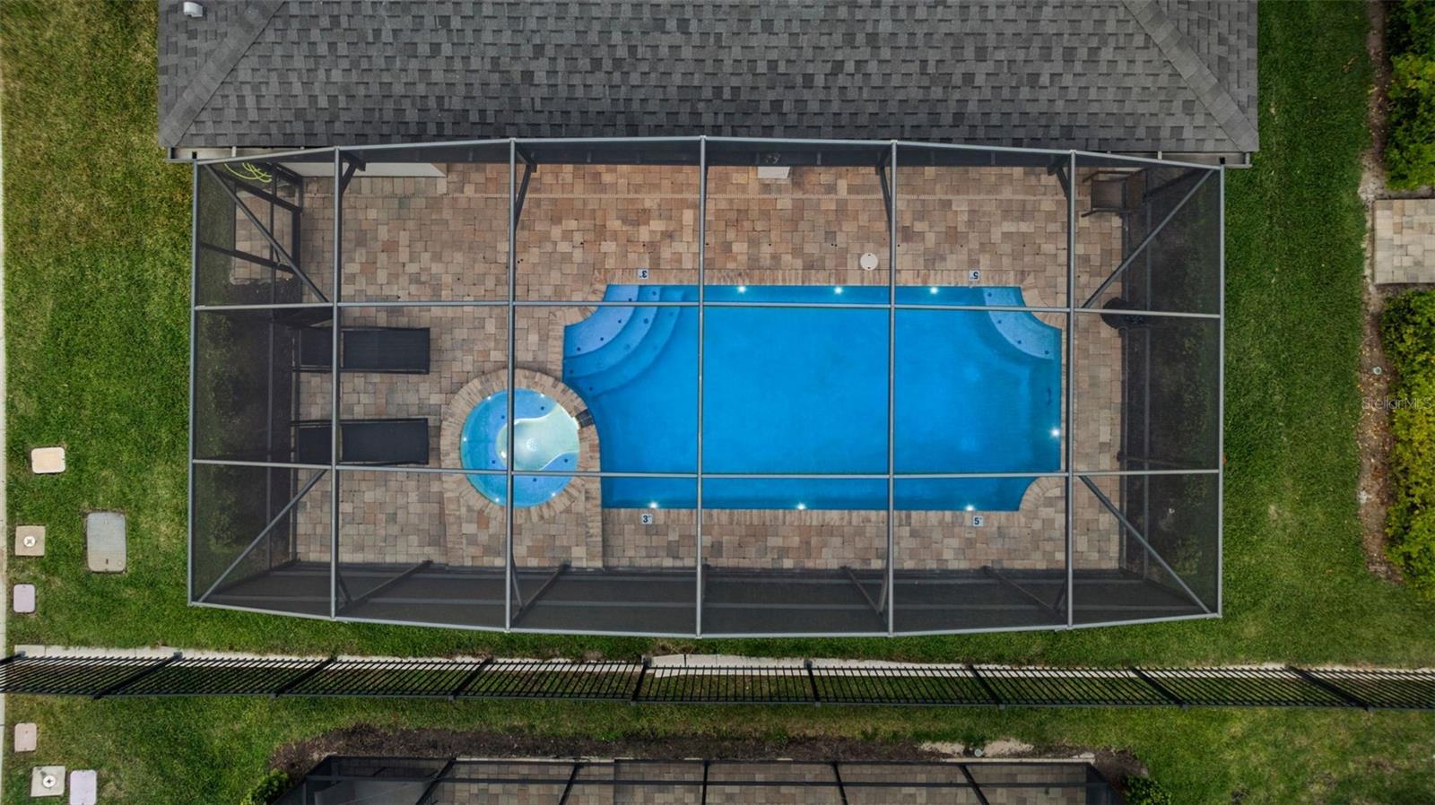 SOLARA RESORT - Residential