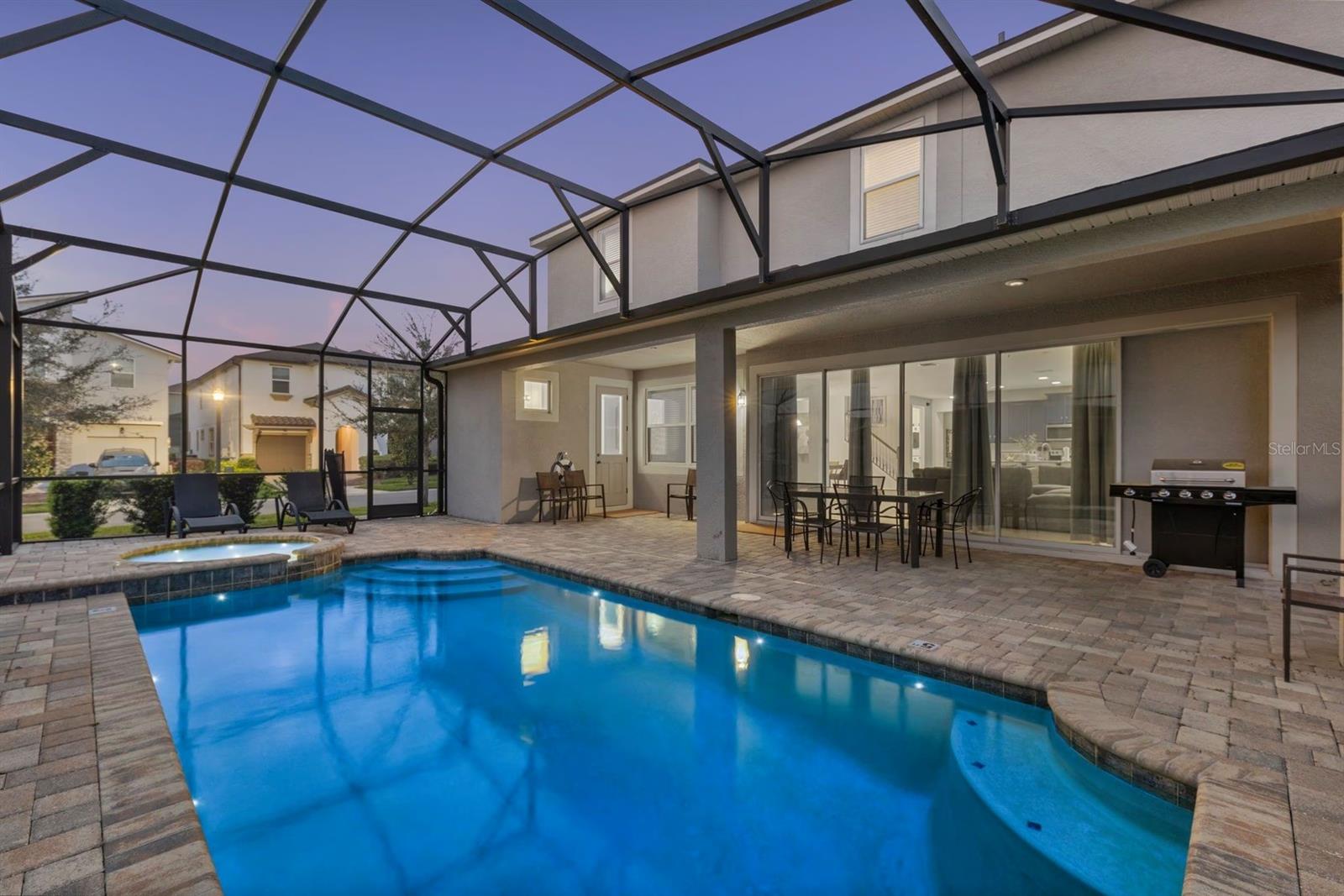 SOLARA RESORT - Residential