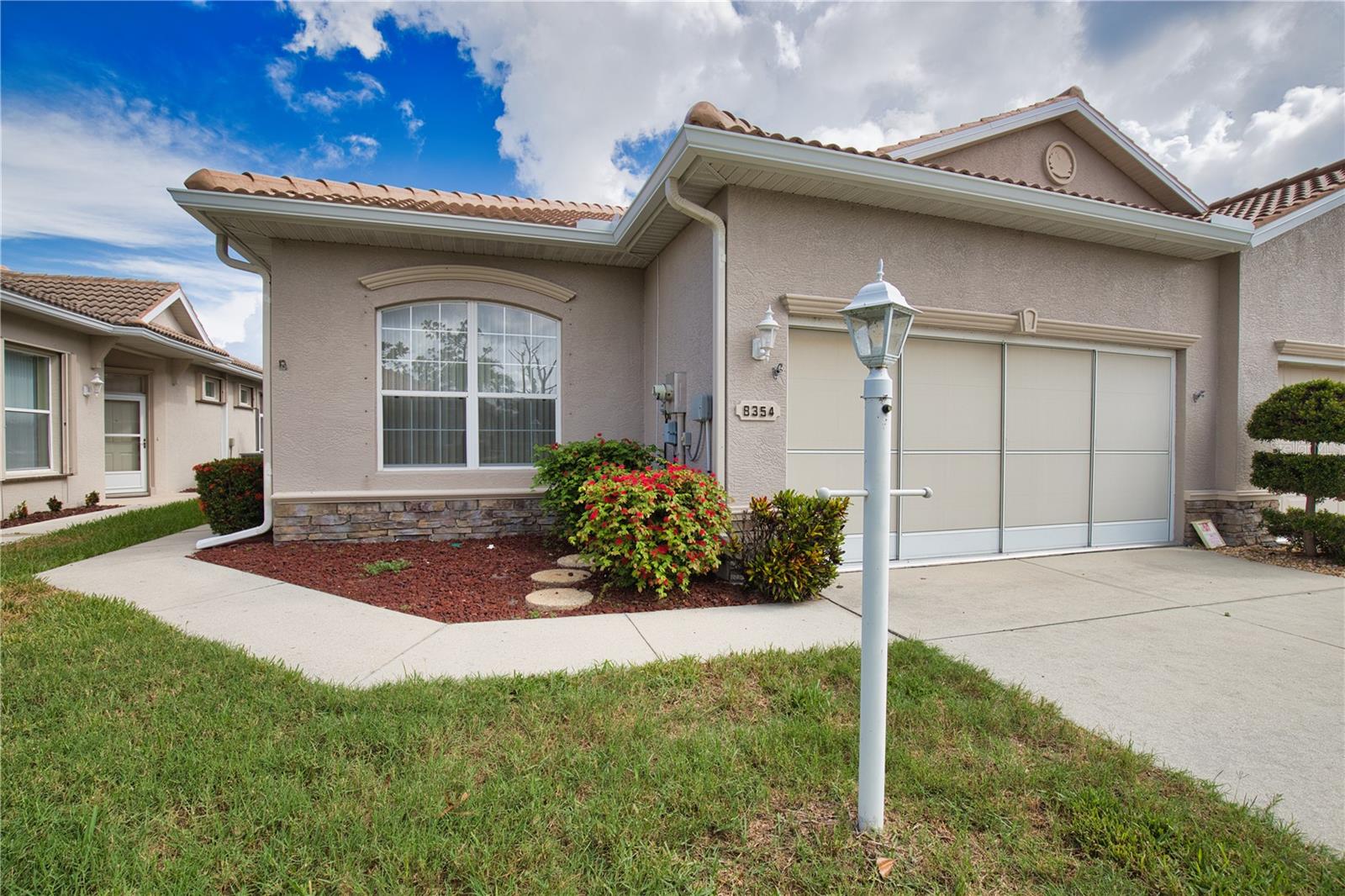 8354 PALMETTO COURT