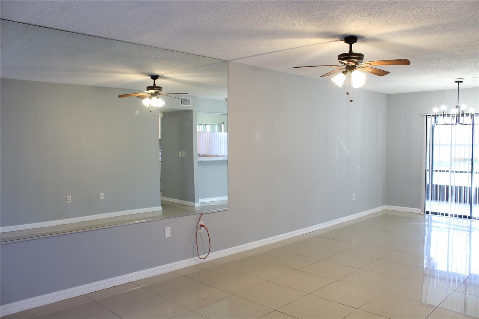 TOWNHOMES OF LAKE SEMINOLE - Residential Lease