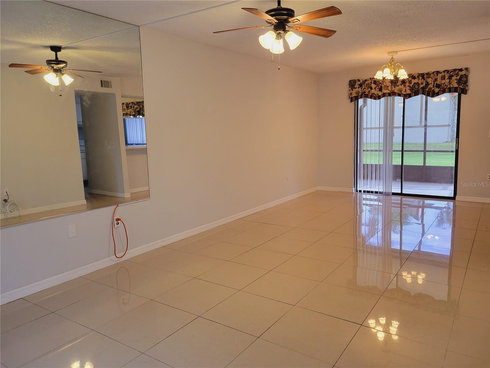 TOWNHOMES OF LAKE SEMINOLE - Residential Lease