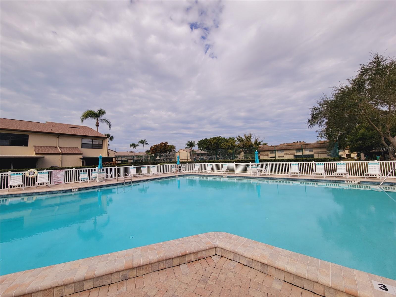 TOWNHOMES OF LAKE SEMINOLE - Residential Lease