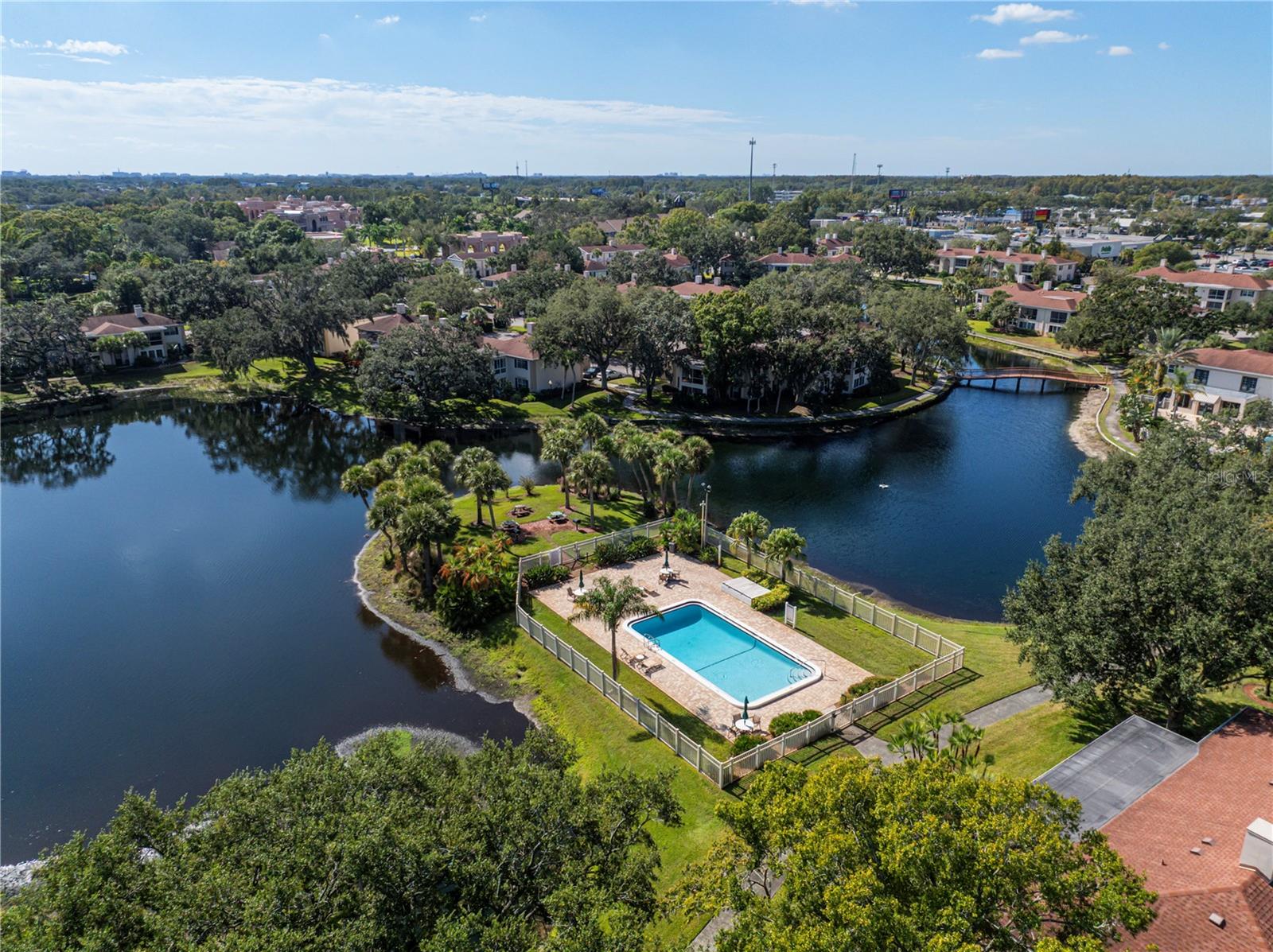 THE GRAND AT OLDE CARROLLWOOD CONDOMINIUM - Residential