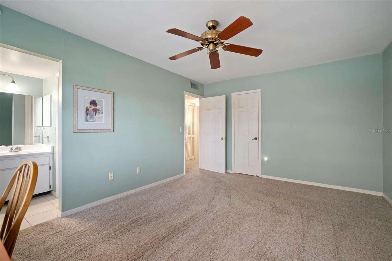 THE GRAND AT OLDE CARROLLWOOD CONDOMINIUM - Residential