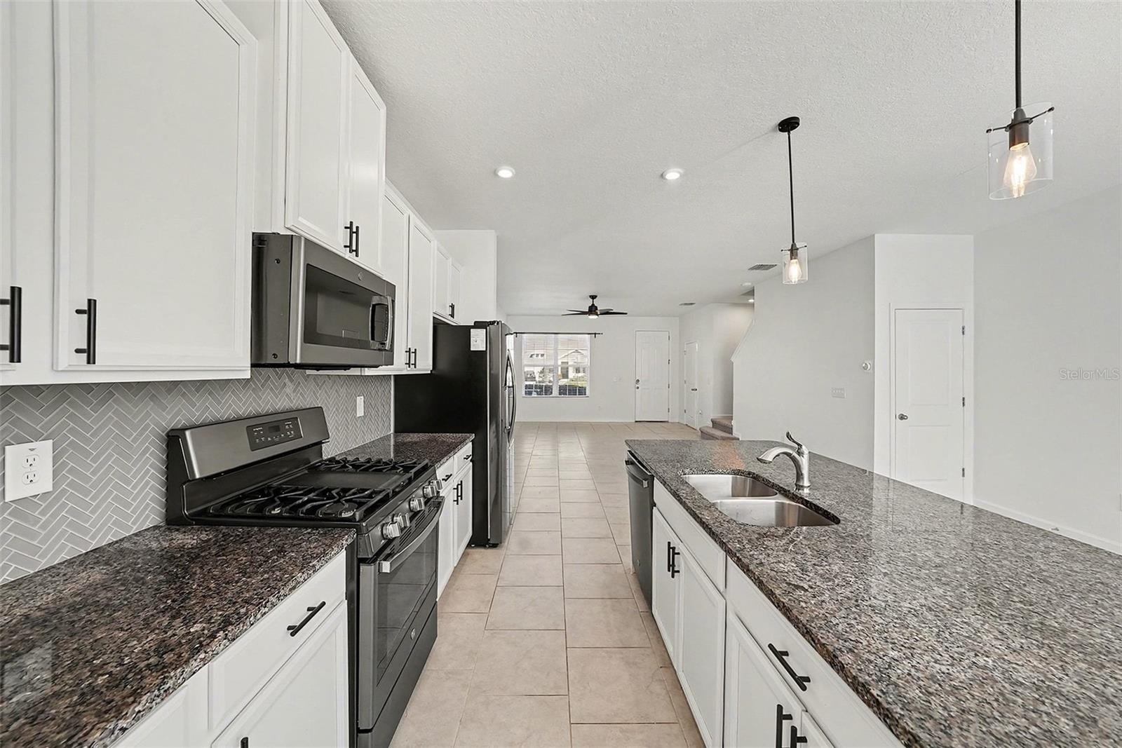 ASTURIA PH 3 - Residential