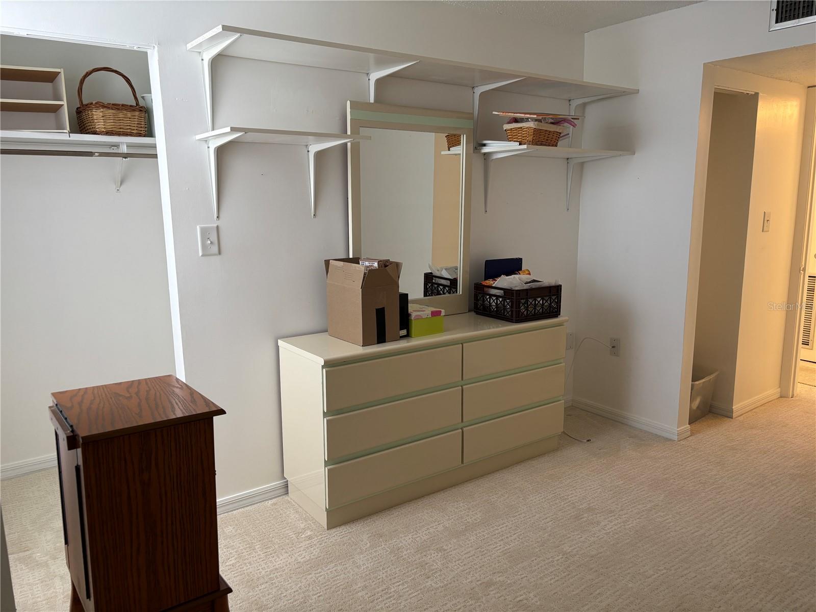 KINGSTON SHORES PH 01 - Residential