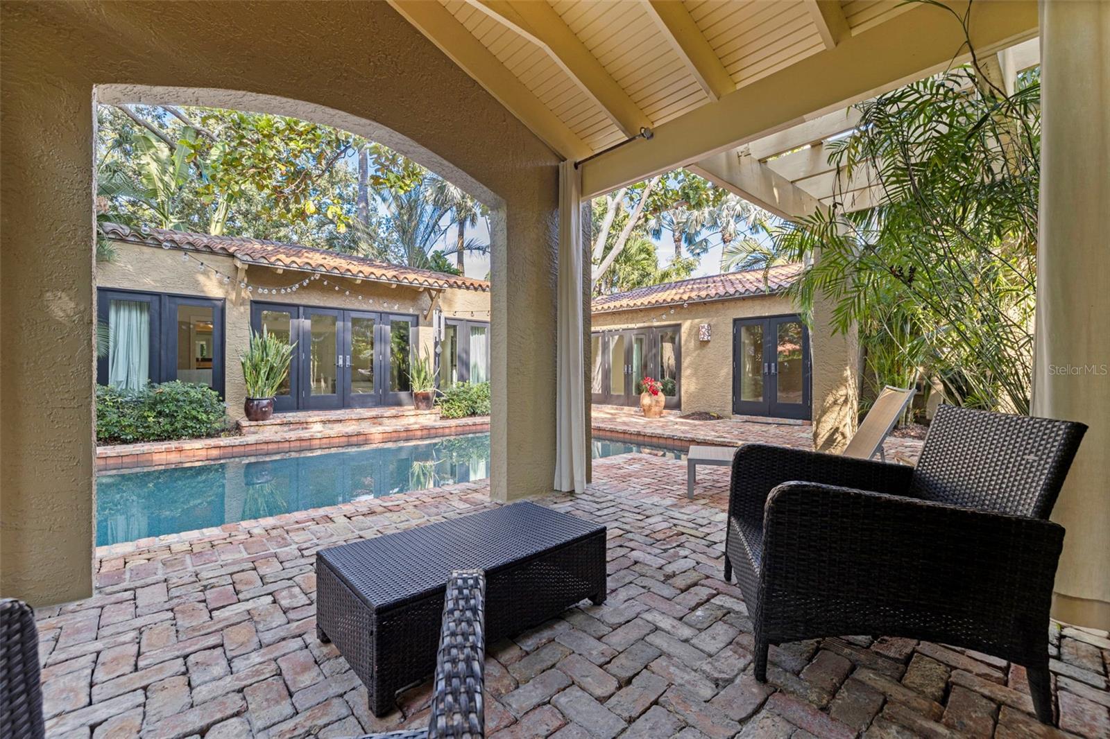 SNELL ISLE BRIGHTWATERS SEC 1 REP - Residential