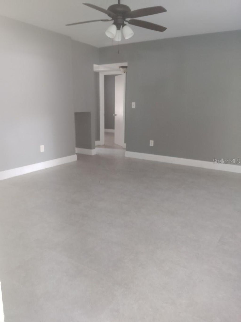 Photo of 1000 NE 36th Street, Ocala, FL 34479 (MLS # A4670692)