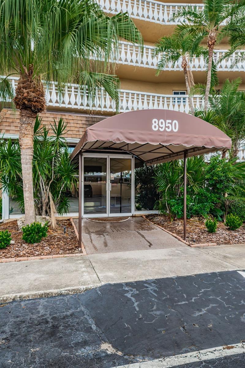 8950 PARK BOULEVARD 206